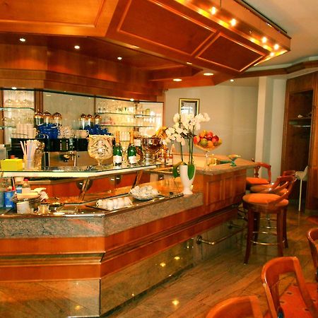 Hotel Garni Aich Санкт-Блазиен Экстерьер фото